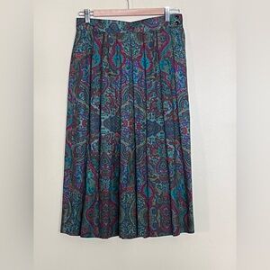 Liz Claiborne Collections Pleated Paisley Print Skirt